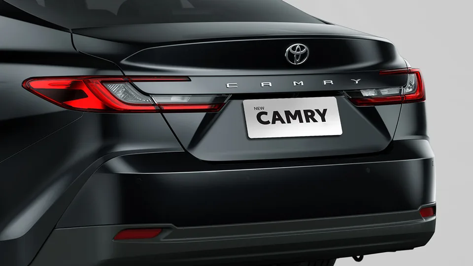 Eksterior Toyota Camry: New Overall Rear Design – referensi spek camry