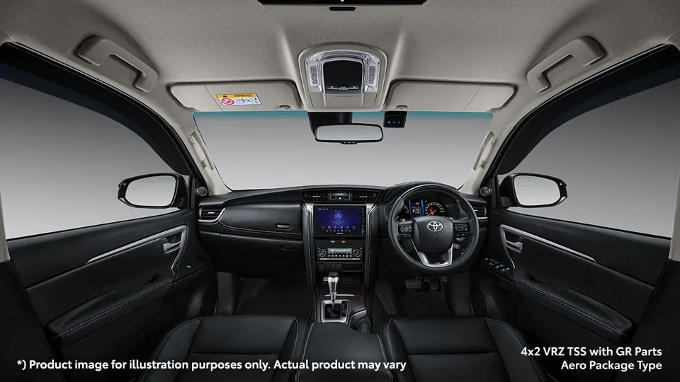 Kabin Toyota Fortuner (Luxurious Full Dashboard) untuk pencarian spek fortuner