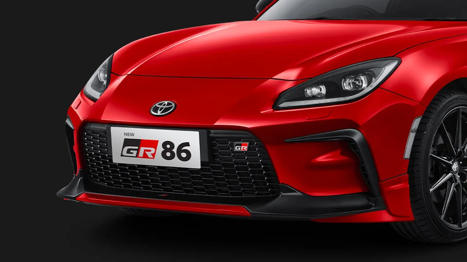 Prominent Front Bumper Spoiler & Grille pada Toyota GR 86, bagian dari ulasan otr gr86