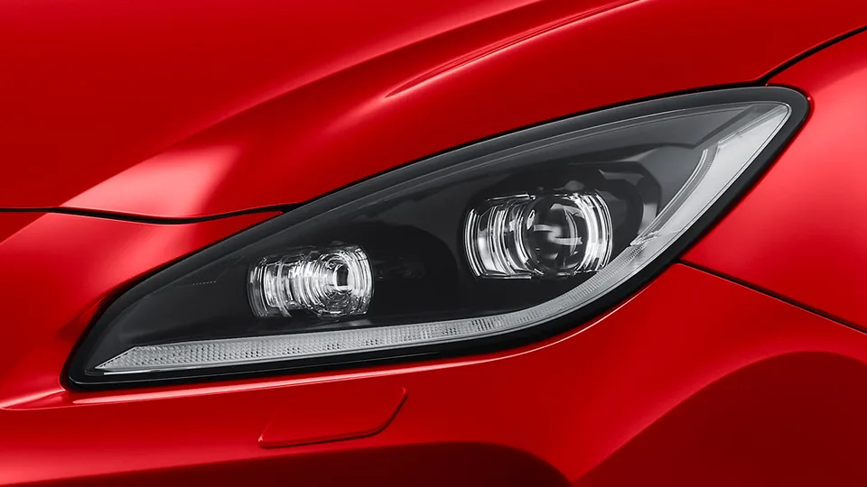 Tampak luar Toyota GR 86 – Exquisite LED Headlamp; harga OTR Samarinda mulai Rp 1.109.900.000 (dp gr86)