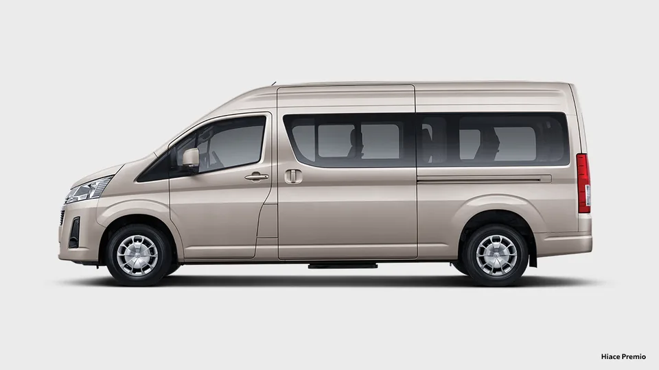 Semi-Bonnet Body Type (Hiace Premio) pada Toyota Hiace, bagian dari ulasan spek hiace