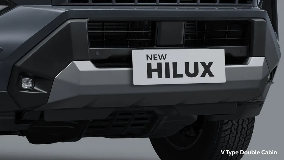 Eksterior Toyota Hilux: Satin Silver Lower Bumper + FOG Lamp – referensi warna hilux