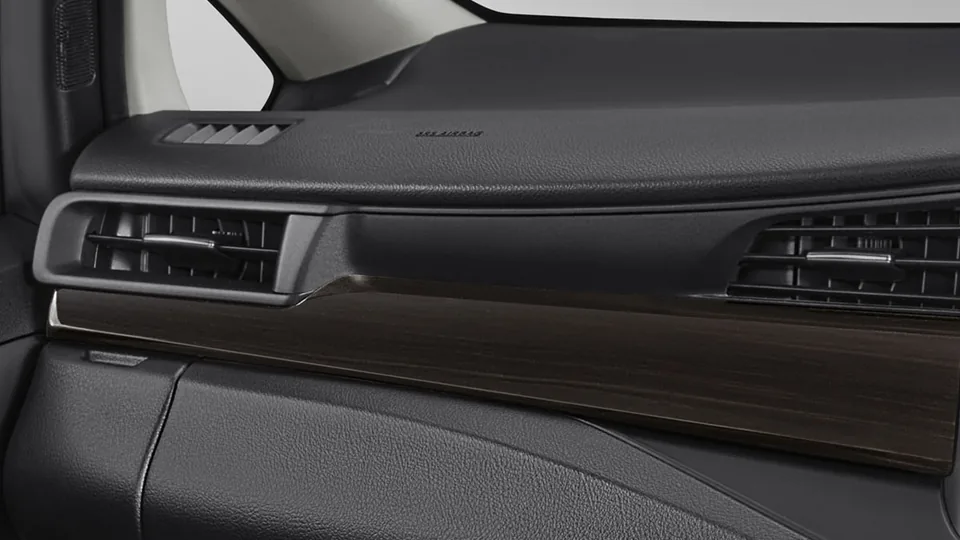 Kabin Toyota Kijang Innova (New Wooden Panel Ornament) untuk pencarian dp innova