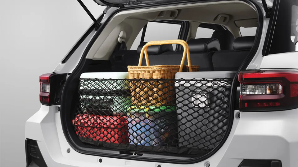 Kabin Toyota Raize (Spacious Luggage) untuk pencarian review raize