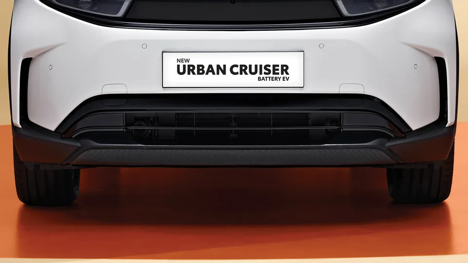 Eksterior Toyota Urban Cruiser: New Strong and Sophisticated Lower Bumper – referensi harga urban cruiser