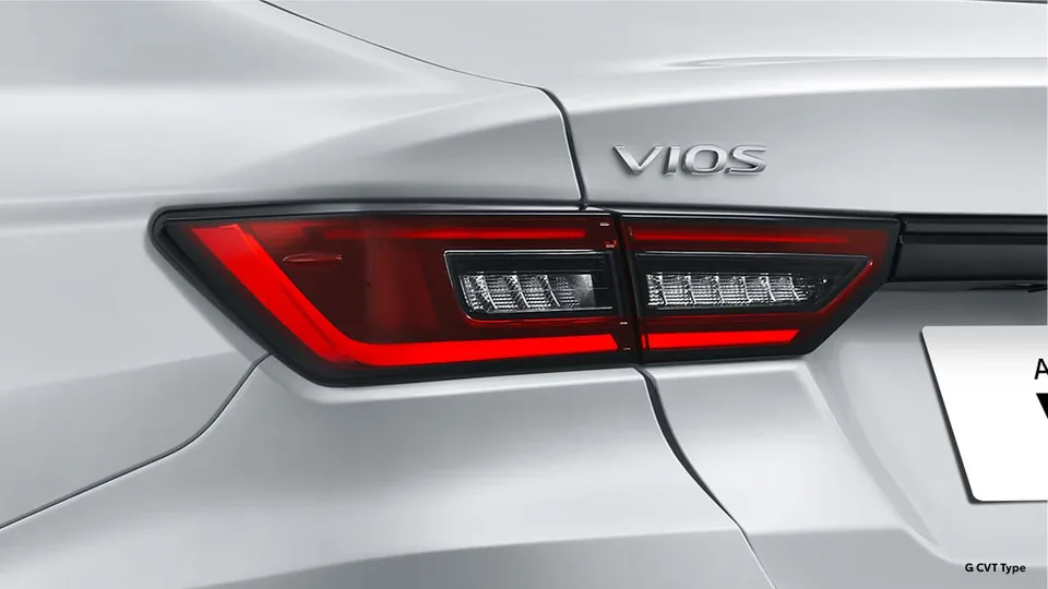 Foto detail bodi Toyota Vios: Striking LED Rear Combination Lamp (dp vios)