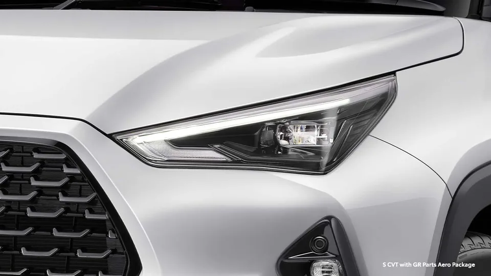Foto detail bodi Toyota Yaris Cross: Blazing LED Headlamp with Day-Time Running Light (kelebihan yaris cross)