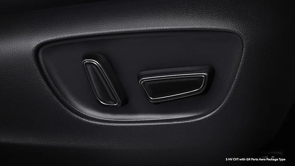 Foto interior Toyota Yaris Cross: Neat Electric Seat Adjuster (All S Type) (harga yaris cross otr samarinda)