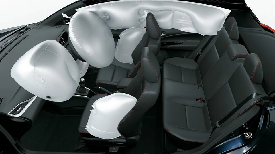 7 Airbags (Driver + Passenger); 2 Side Airbags; 2 Curtain Side Airbags; Driver Knee pada Toyota Yaris, bagian dari fitur keselamatan yang dicari lewat promo yaris